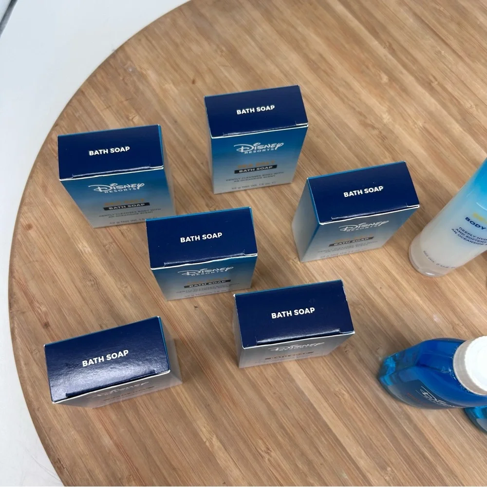 12‎ Disney H2O Beauty Sea Salt Resort Spa Soap Lotion Mouthwash lot.